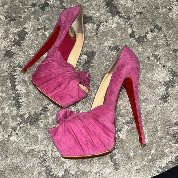 Christian Louboutin Suede Rose Lady Gres Platform Peep Toe Pump EU 39 Barbiecore - Picture 3 of 10